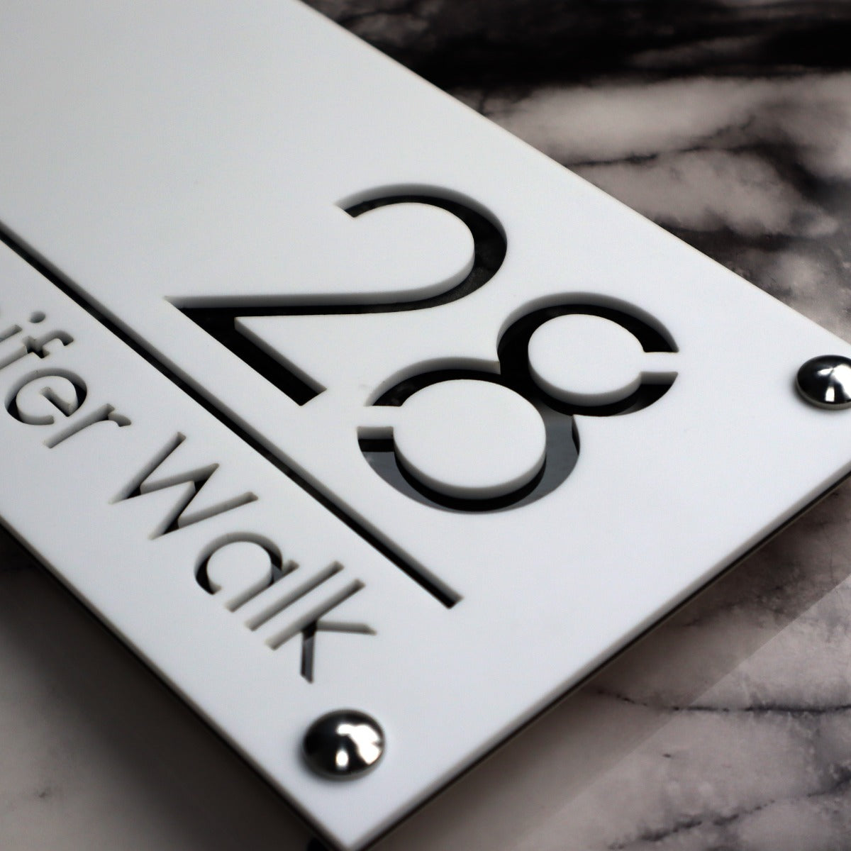 Knightsbridge Luxe House Sign, White plaque, Black Marble